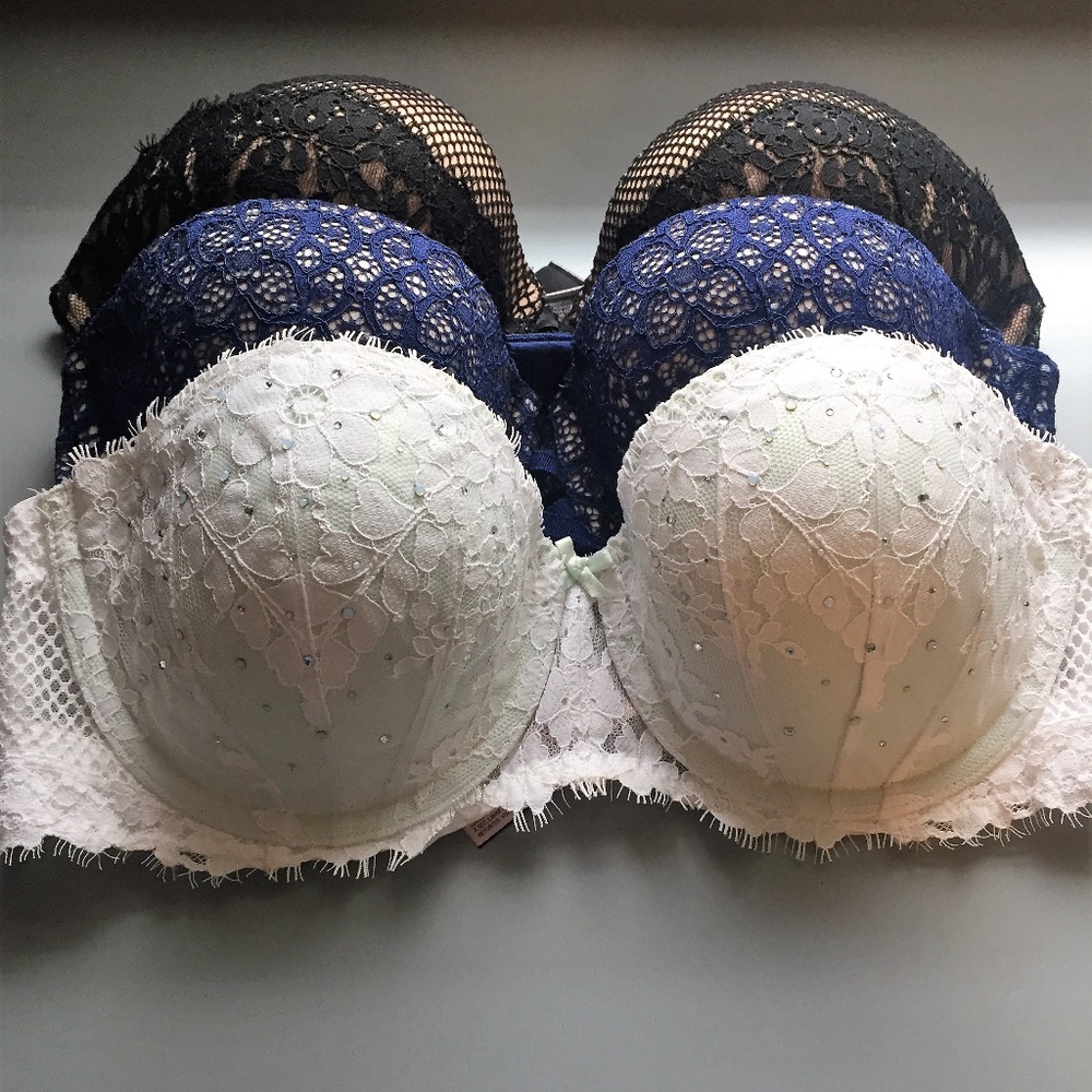 Victorias Secret Strapless Bra